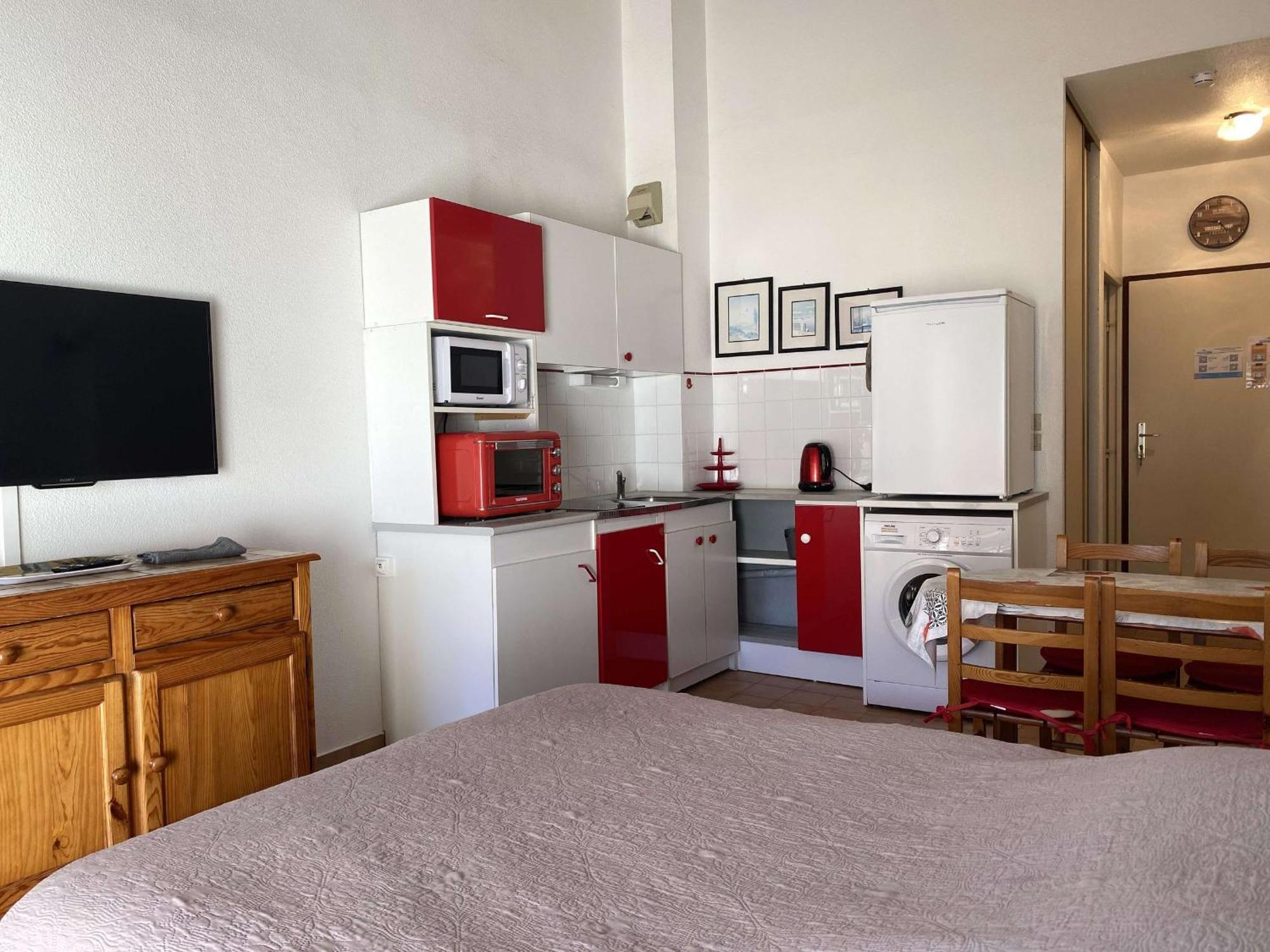 Studio Cosy Avec Terrasse, Parking, Proche Thermes - Balaruc-Les-Bains - Fr-1-553-89 外观 照片